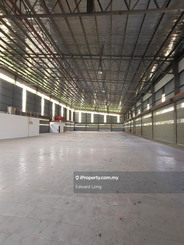 For Rent - Ready move in| With CF| High ceiling 30ft