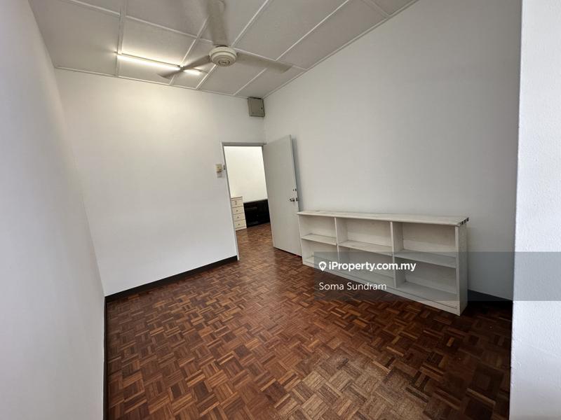 Rumah Berangkai 2 Tingkat untuk Dijual di Taman Wangsa Baiduri, Subang Jaya oleh Soma Sundram - iProperty.com.my