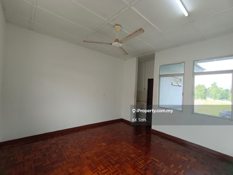 Bungalow House for Rent in Taman Tasik Semenyih, Semenyih by KK Sah - iProperty.com.my
