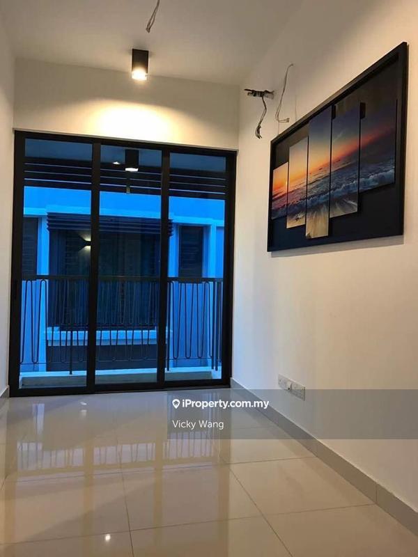 Rumah Berkembar untuk Dijual di Telok Panglima Garang, Selangor oleh Vicky Wang - iProperty.com.my