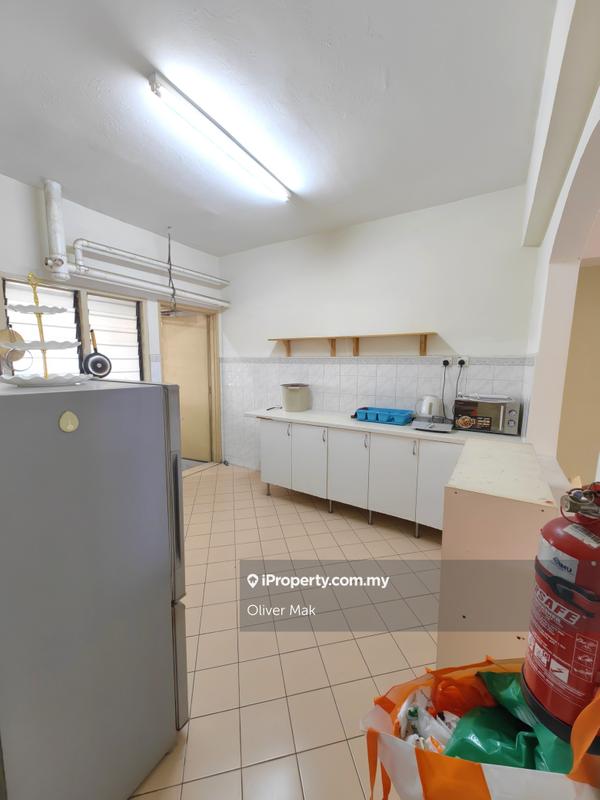 For Rent - Vista Komanwel C