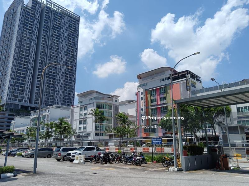 For Sale - Kelana Puteri