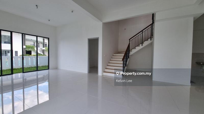 Rumah Berkembar untuk Dijual di Kwasa Damansara, Petaling Jaya oleh Kelvin Lee - iProperty.com.my
