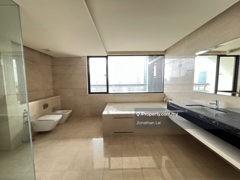 Kondominium untuk Dijual di The Binjai on the Park oleh Jonathan Lai - iProperty.com.my