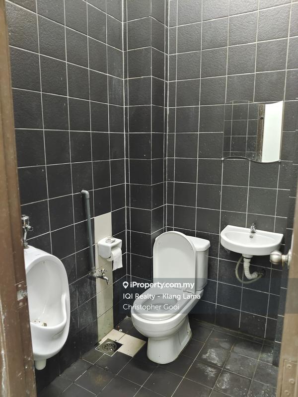 Semi-D Factory for Sale in Puchong, Selangor by Christopher Gooi - iProperty.com.my