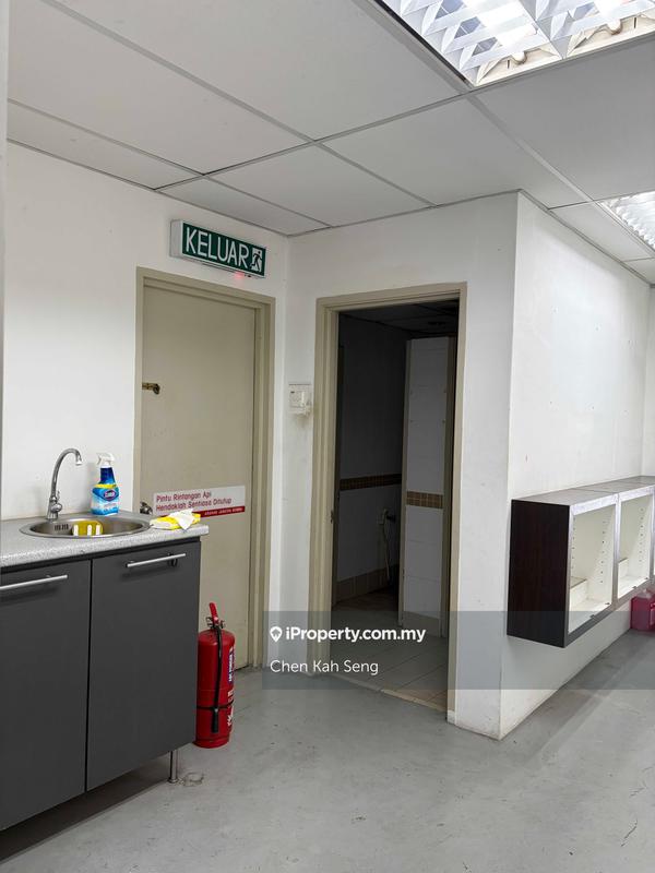Pejabat untuk Disewa di Seksyen 19, Petaling Jaya oleh Chen Kah Seng - iProperty.com.my