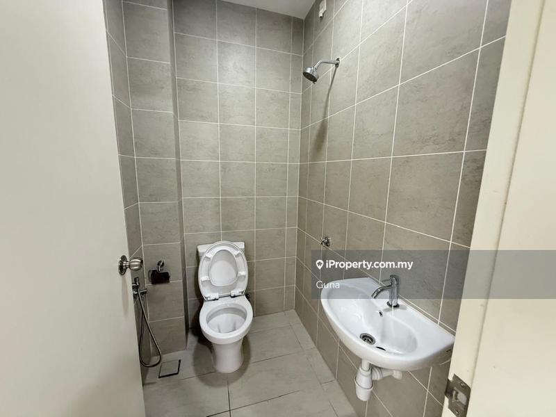 Rumah Berkembar untuk Dijual di Setia Eco Park, Setia Alam oleh Guna - iProperty.com.my