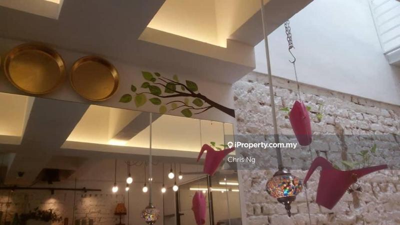 Shop-Office for Sale in Off Jalan Klang Lama, Jalan Klang Lama (Old Klang Road) by Chris Ng - iProperty.com.my