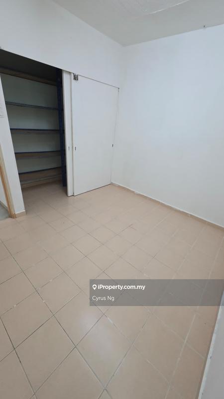 Condominium for Sale in Rose Vista by Cyrus Ng - iProperty.com.my