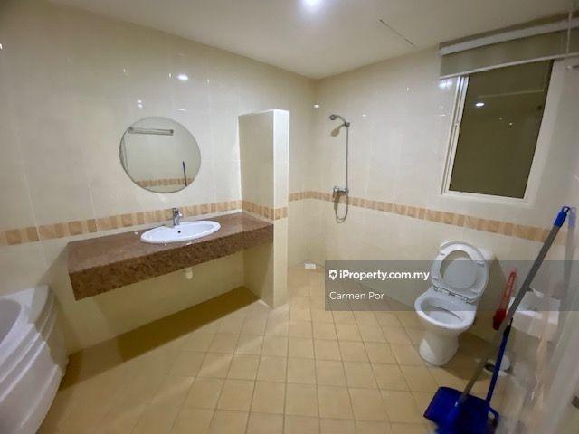 Condominium for Rent in Putra Marine Resort by Carmen Por - iProperty.com.my