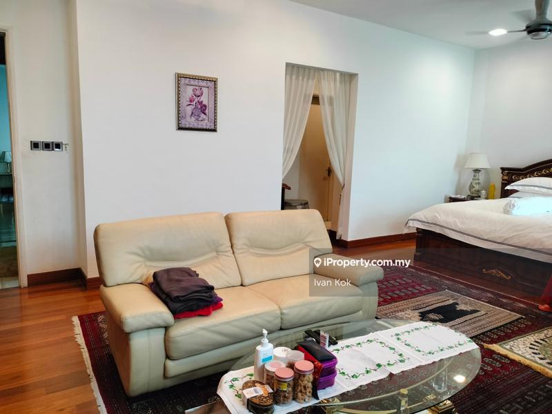Kondominium untuk Dijual di Amaya Saujana oleh Ivan Kok - iProperty.com.my