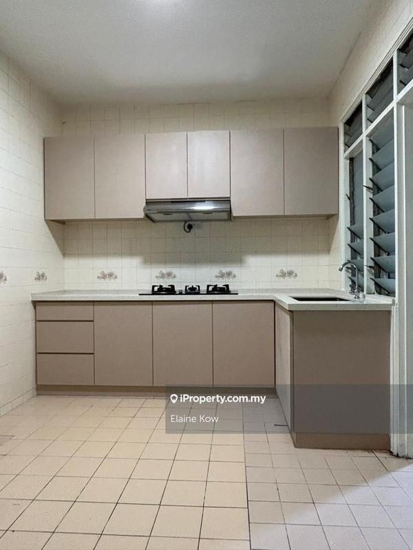 Condominium for Sale in University Tower by Elaine Kow - iProperty.com.my
