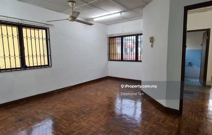 Rumah Teres 2-Tingkat untuk Dijual di Taman Mayang, Petaling Jaya oleh Desmond Tan - iProperty.com.my