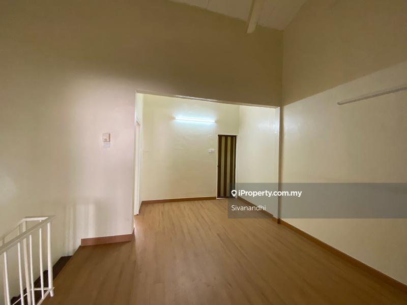 Rumah Teres 2-Tingkat untuk Dijual di Teluk Gadong, Klang oleh Sivanandhi - iProperty.com.my
