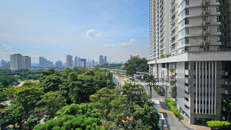 Condominium for Rent in Royal Domain Sri Putramas 2 by Grey Lim - Exterior - iProperty.com.my