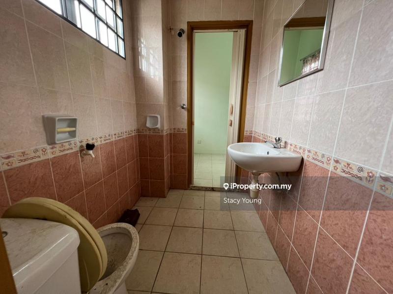 2.5-storey Terraced House for Sale in Taman Minang Ria, Cheras by Stacy Young - iProperty.com.my