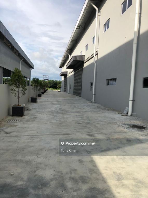 Semi-D Factory for Sale in Sungai Kapar Indah Industrial Park, Kapar by Tony Cham - iProperty.com.my