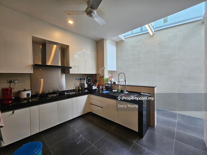 Rumah Berkembar untuk Dijual di Taman Bukit Prima, Cheras oleh Stacy Young - iProperty.com.my