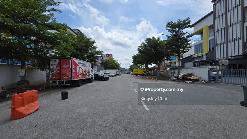 For Sale - 11k Land size Semi D factory Kawasan Perindustrian Desa Aman Puri, Kepong