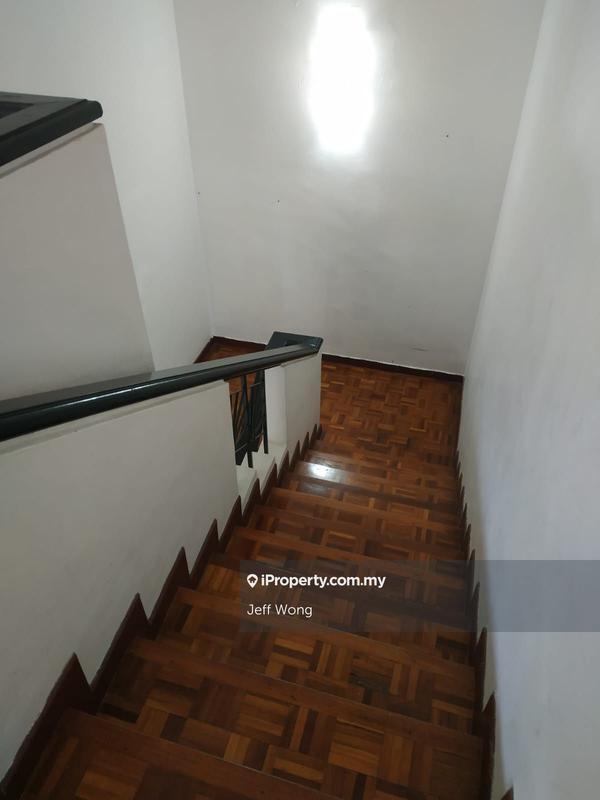 Rumah Berkembar untuk Dijual di Usj 5, Subang Jaya oleh Jeff Wong - iProperty.com.my