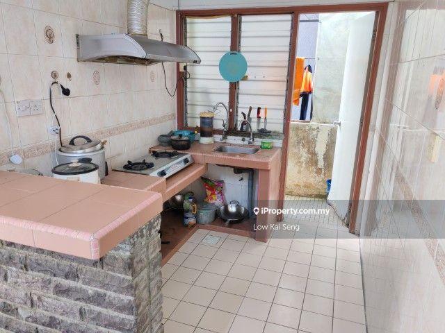 Apartment for Sale in Subang Perdana Goodyear Court 10 by Low Kai Seng - iProperty.com.my