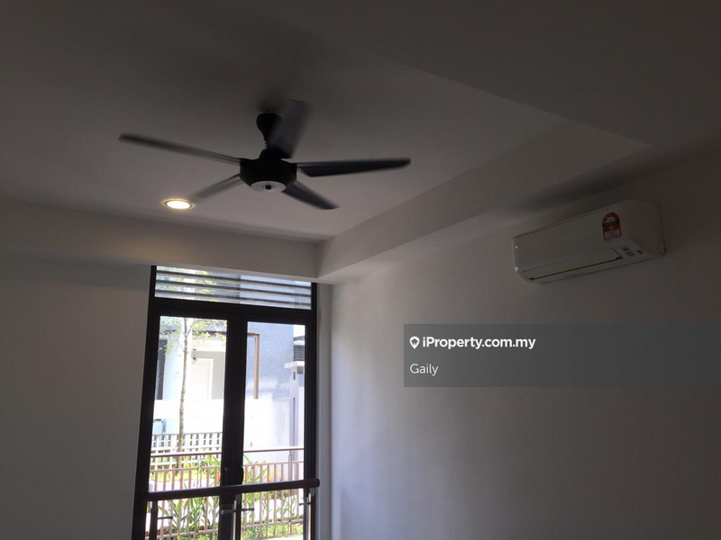 Rumah Berangkai 3 Tingkat untuk Disewa di Symphony Hills, Cyberjaya oleh Gaily - iProperty.com.my