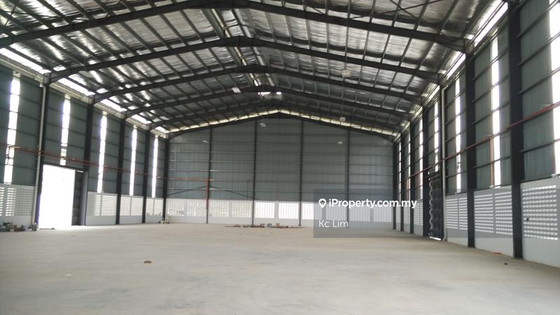 Gudang untuk Disewa di Taman Taming Jaya, Balakong oleh Kc Lim - iProperty.com.my