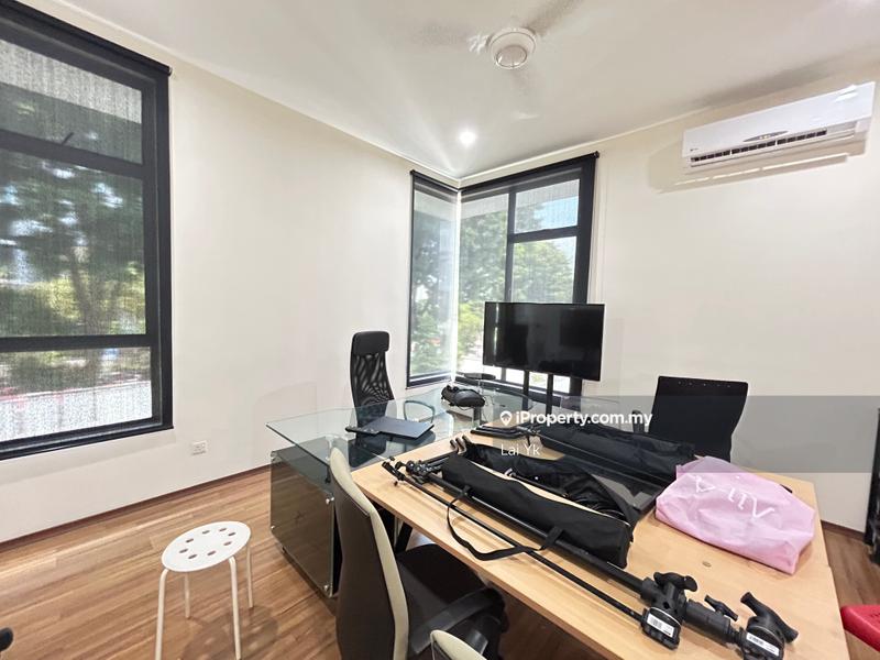 Bungalow House untuk Dijual di Seksyen U1, Glenmarie oleh Lai Yk - iProperty.com.my