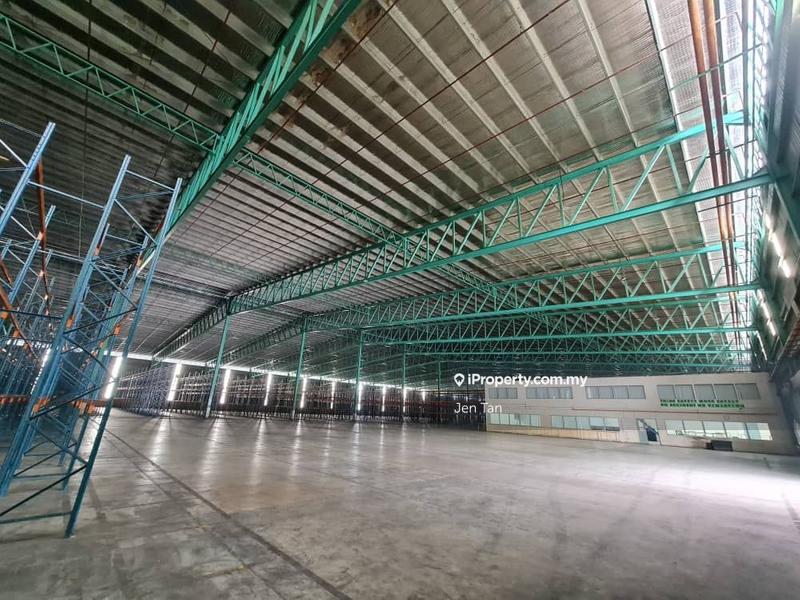 Warehouse for Sale in Seksyen U8, Shah Alam by Jen Tan - iProperty.com.my