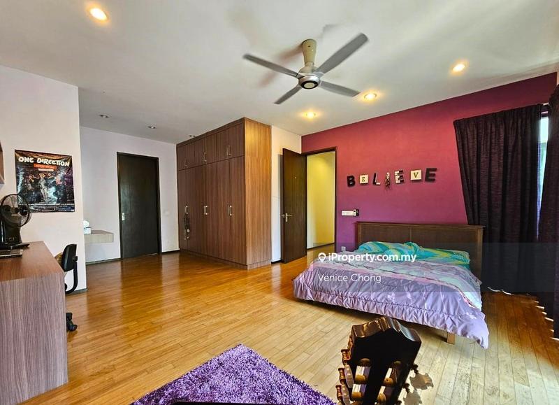 Bungalow House for Sale in Bukit Gita Bayu, Seri Kembangan by Venice Chong - iProperty.com.my