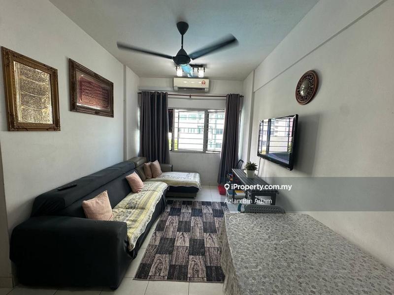 For Sale - Suria Rafflesia