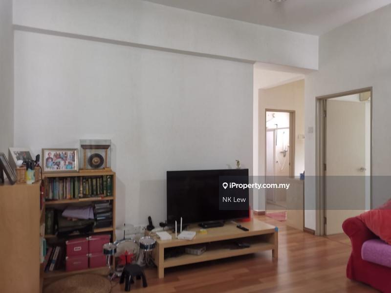 Kondominium untuk Dijual di Bayan Villa, Seri Kembangan oleh NK Lew - iProperty.com.my
