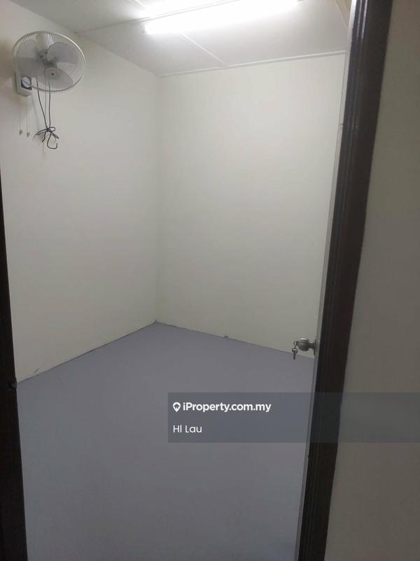 Rumah Teres 1-Tingkat untuk Disewa di Single Storey @ Jalan Temelian, Section 8, Petaling Jaya oleh Hl Lau - Interior - iProperty.com.my