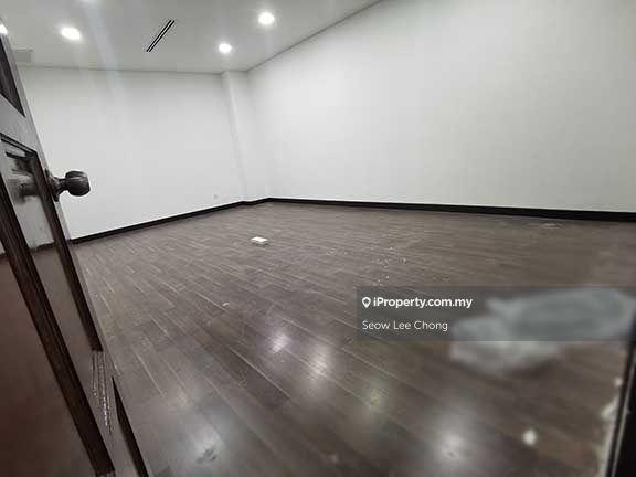Pejabat untuk Dijual di Southgate Commercial Centre, Sungai Besi oleh Seow Lee Chong - iProperty.com.my