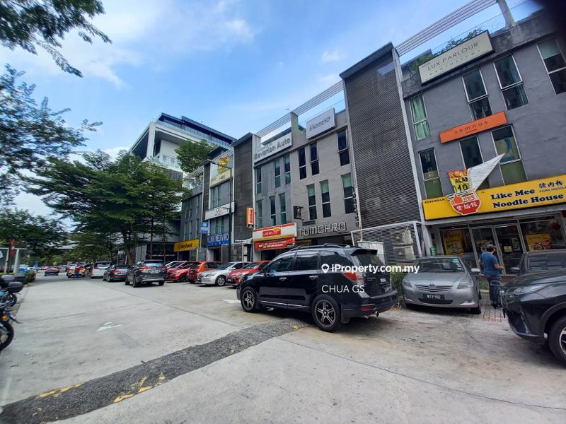 For Sale - Garden Shoppe @ One City