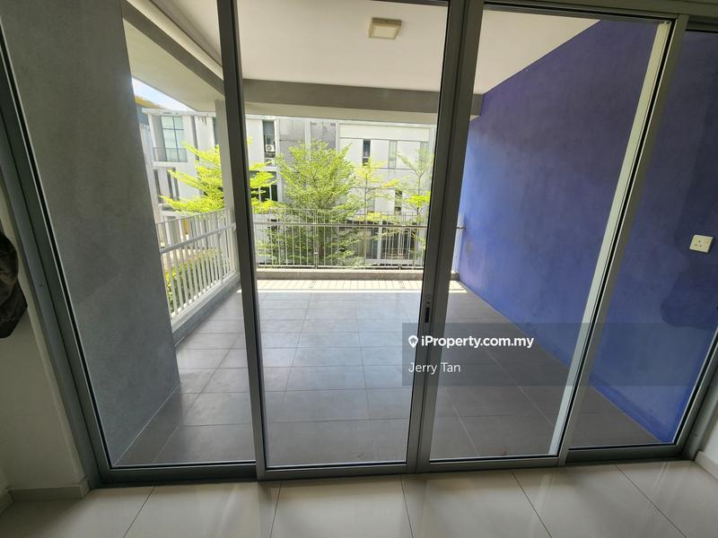 For Sale - Midfields 2