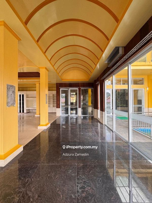 Bungalow House for Sale in Country Heights, Kajang by Adzura Zamedin - iProperty.com.my