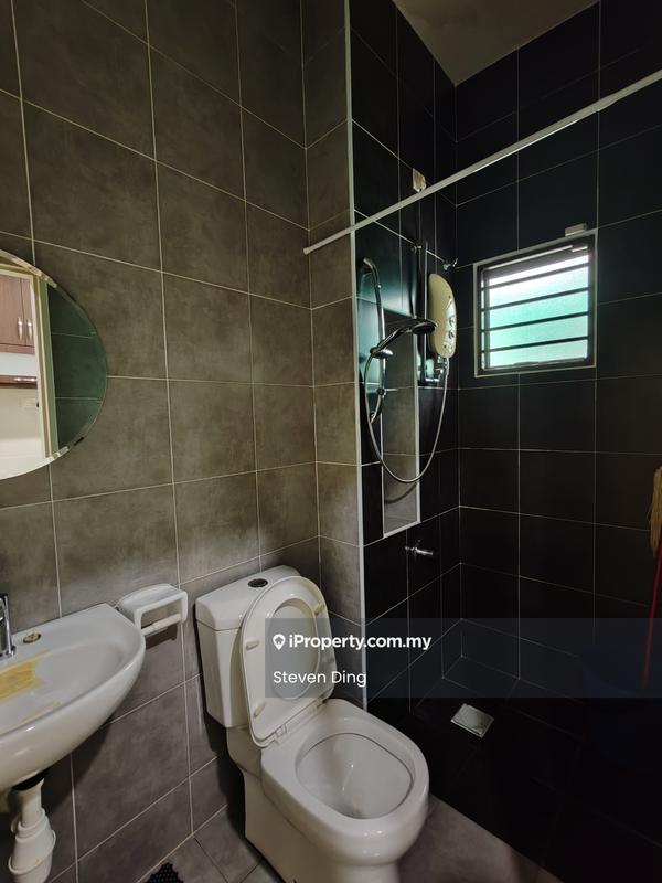 Rumah Teres 2-Tingkat untuk Dijual di Setia Indah, Setia Alam oleh Steven Ding - Bathroom - iProperty.com.my
