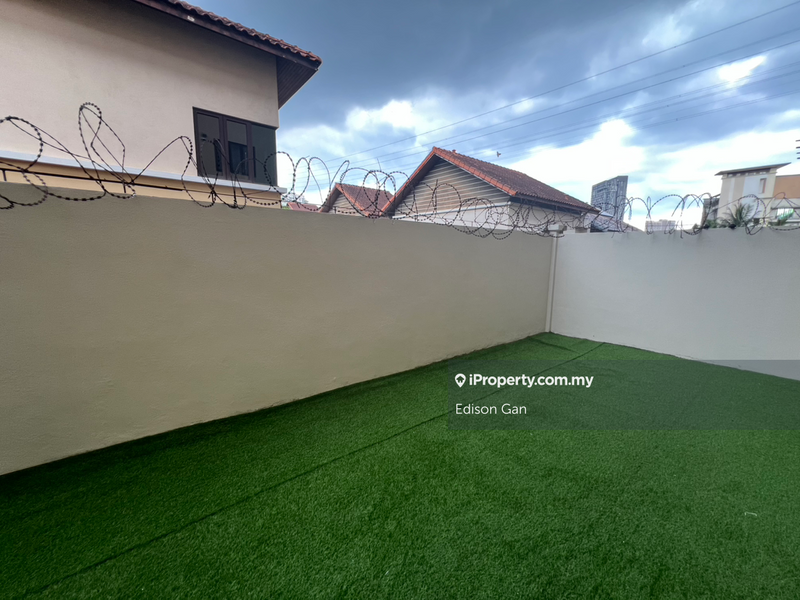 Semi-Detached House for Sale in Mont Kiara, Kuala Lumpur by Edison Gan - iProperty.com.my