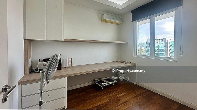 Kondominium untuk Dijual di Surian Residences oleh Wes Chang - iProperty.com.my