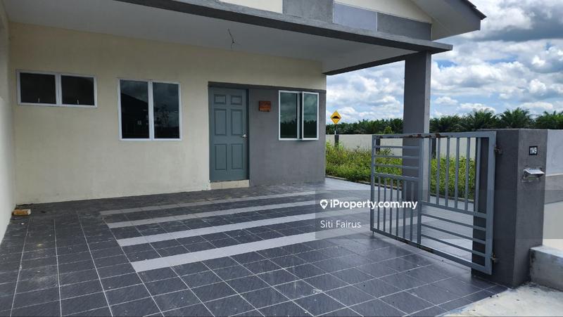 Semi-Detached House for Sale in Bandar Baru Sitiawan Perdana, Lumut by Siti Fairus - iProperty.com.my