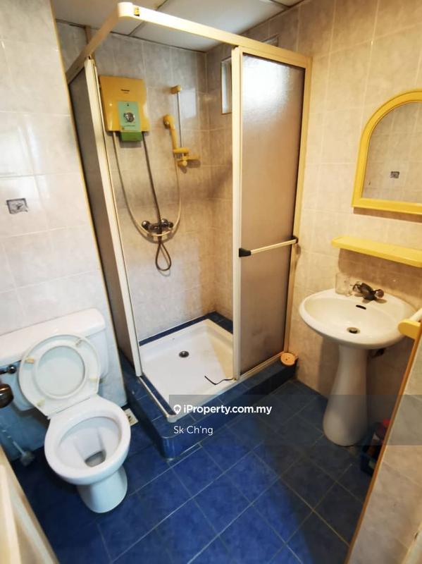 For Rent - Gold Coast Resort Condominium