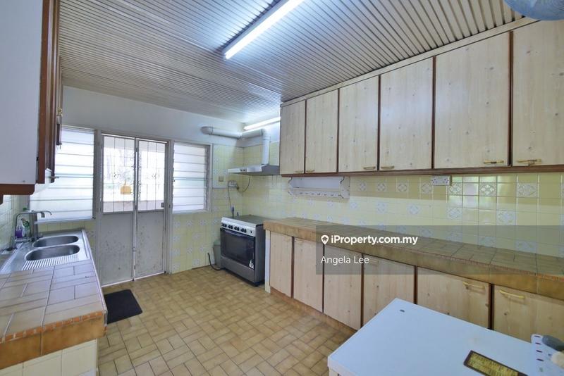 Bungalow House for Sale in Ukay Heights, Ampang by Angela Lee - iProperty.com.my
