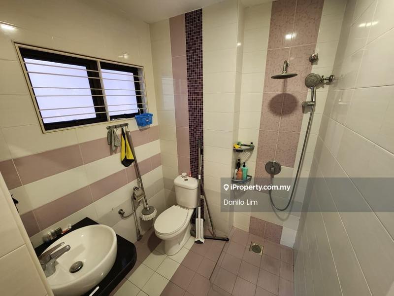 Rumah Berkembar untuk Dijual di Taman Bukit Prima, Cheras oleh Danilo Lim - Bathroom - iProperty.com.my