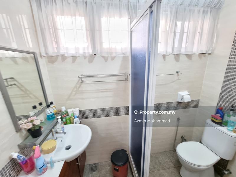 Banglo untuk Dijual di Seksyen 2, Shah Alam oleh Azmin Muhammad - iProperty.com.my
