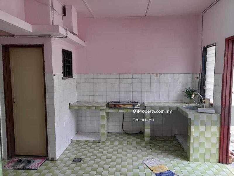 Rumah Berangkai 2 Tingkat untuk Dijual di SS14, Subang Jaya oleh Terence Ho - iProperty.com.my