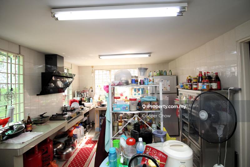 Bungalow House untuk Dijual di Seksyen 12, Petaling Jaya oleh Cooper Chow - iProperty.com.my