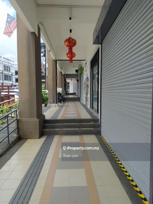 Shop-Office for Sale in golyi, Cheras by Trish Lim - iProperty.com.my