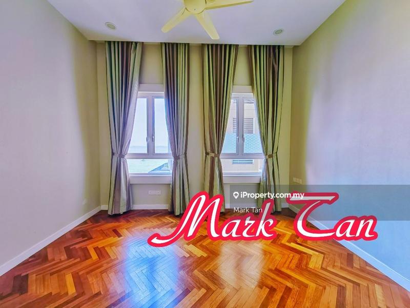 For Sale - Quayside Condominium