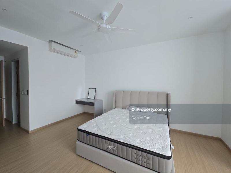 For Rent - Trinity Pentamont